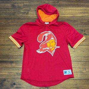 Mitchell Ness Buccaneers Mesh Hoodie Large